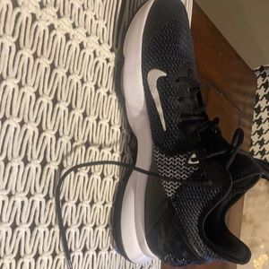 Size 12 Nike Lebron Witness IV basketball shoes